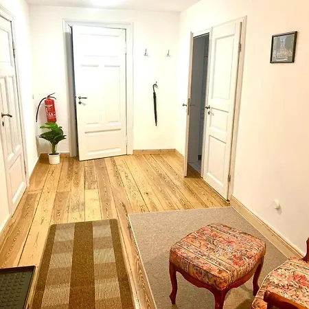 Deutsche - Superior Apartment- 1 Obergeschoss Mit Gem Sauna Und Garten