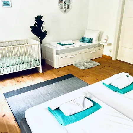 Deutsche * روستوك