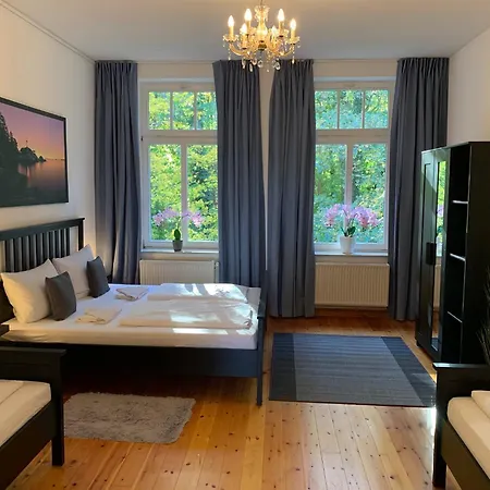 Deutsche - Superior Apartment- 1 Obergeschoss Mit Gem Sauna Und Garten *