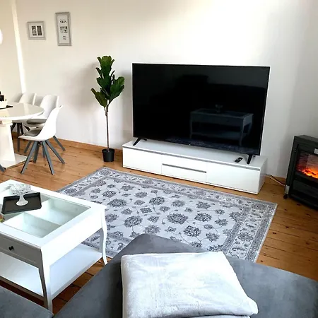 Deutsche - Superior Apartment- 1 Obergeschoss Mit Gem Sauna Und Garten Rostock