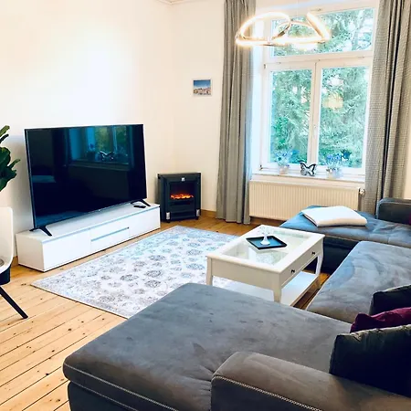 Deutsche - Superior Apartment- 1 Obergeschoss Mit Gem Sauna Und Garten