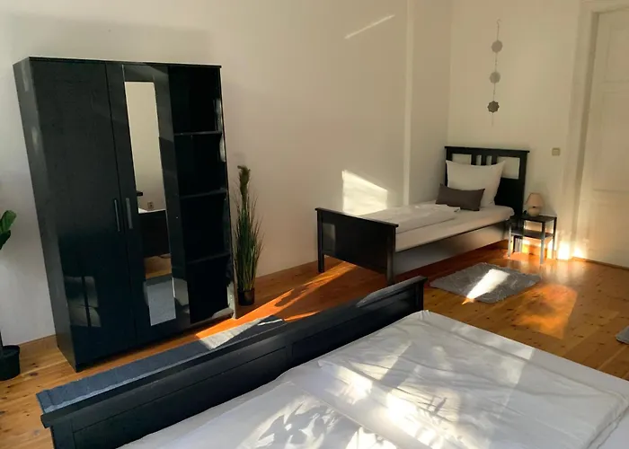 Deutsche - Superior Apartment- 1 Obergeschoss Mit Gem Sauna Und Garten * Rostock