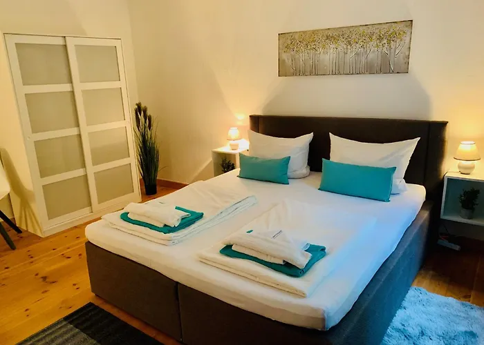 Deutsche - Superior Apartment- 1 Obergeschoss Mit Gem Sauna Und Garten